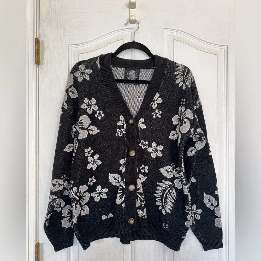 Urban Outfitters Black and Gray Floral Oversized Cardigan Sweater Size XS